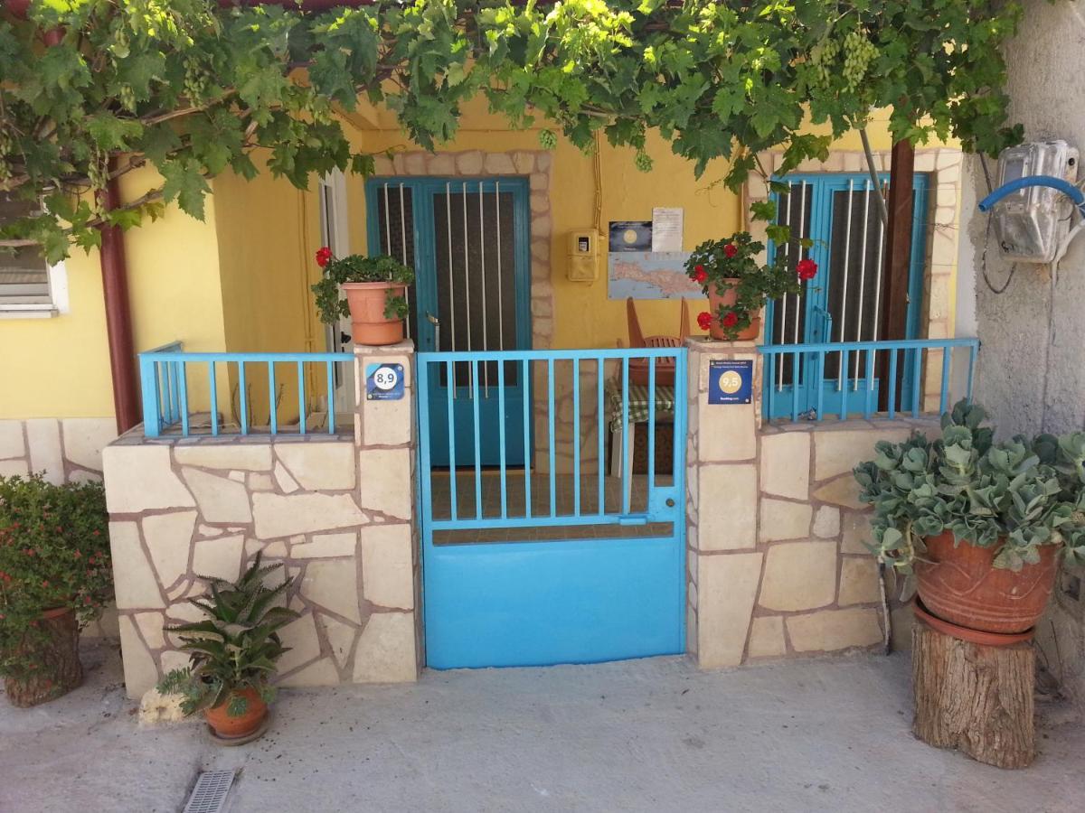Vintage House-Vori-Rent Rooms Exterior photo